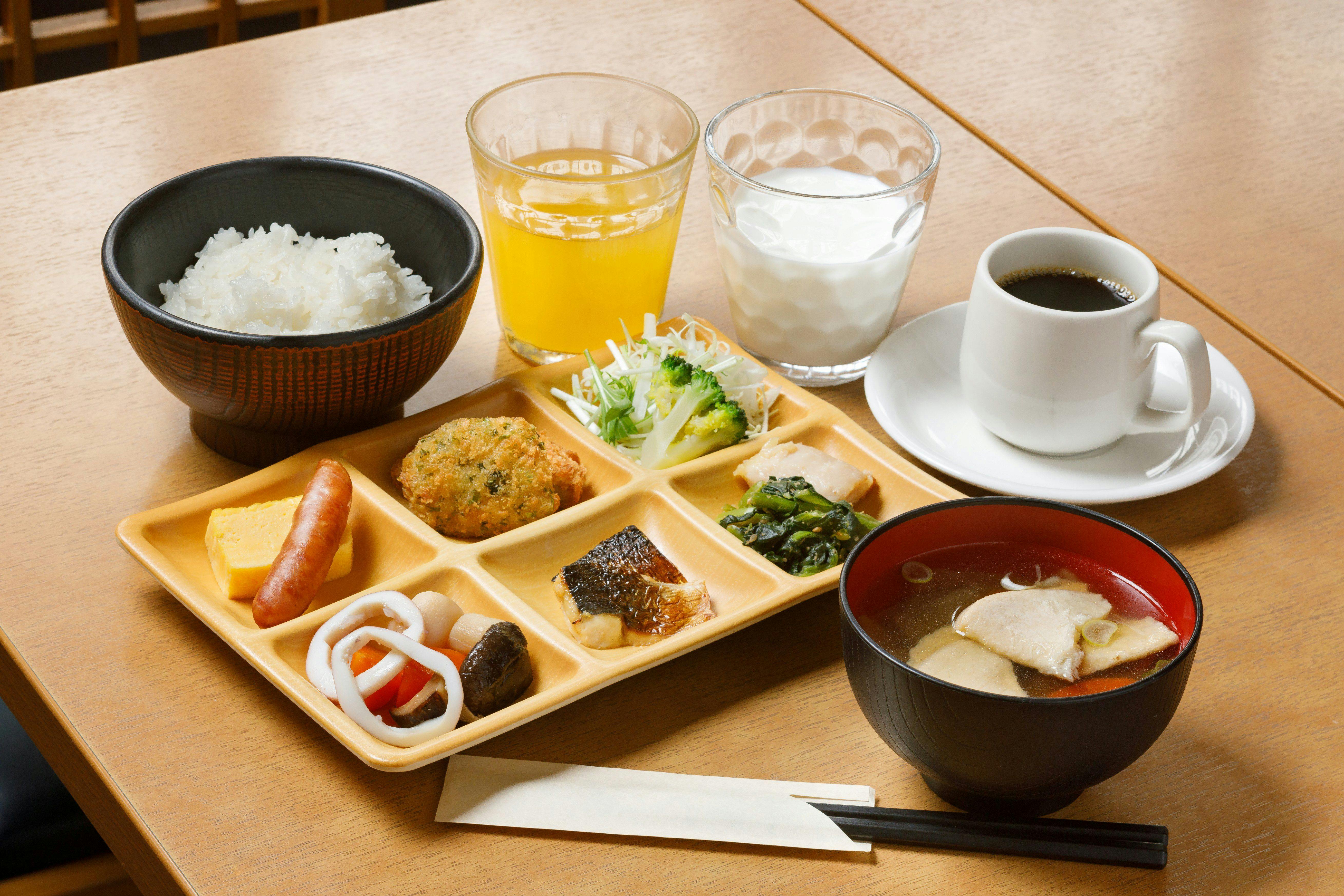 【朝食付き｜事前カード決済限定】 お得にスマートステイ！充実の朝食と快適なひとときを！