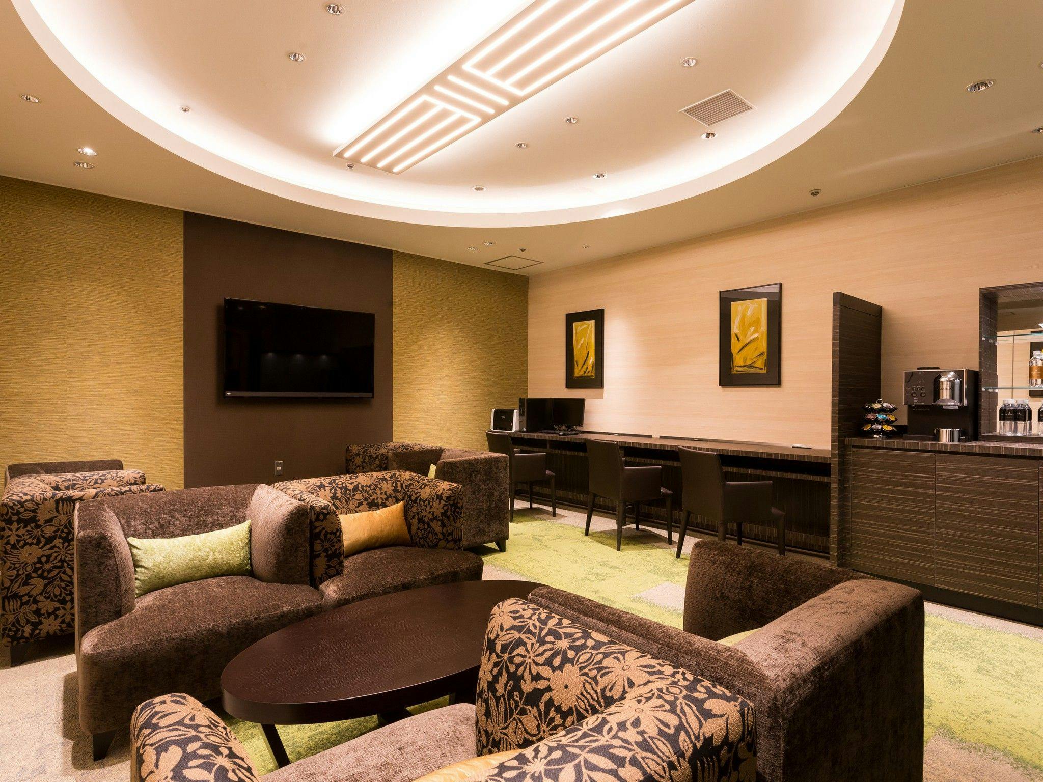 クラブラウンジ内の様子