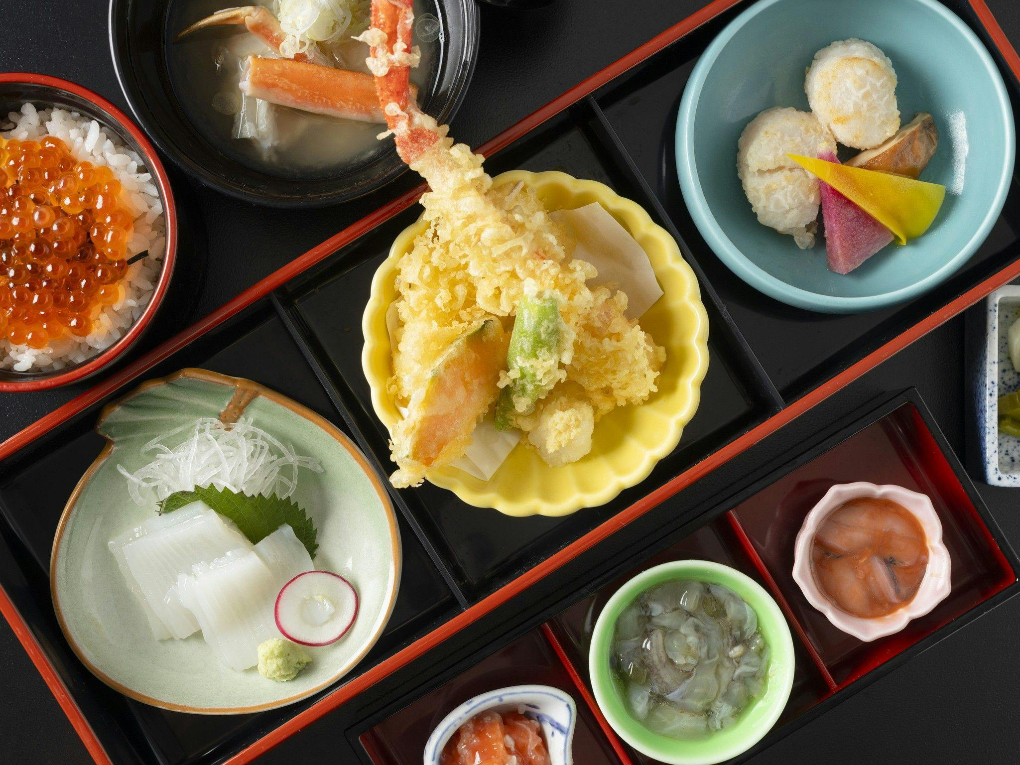 ＜ホテルdeグルメ／2食付＞自家製いくら小丼に天ぷら・帆立のバター焼の北海御膳＠4800円＆朝食付