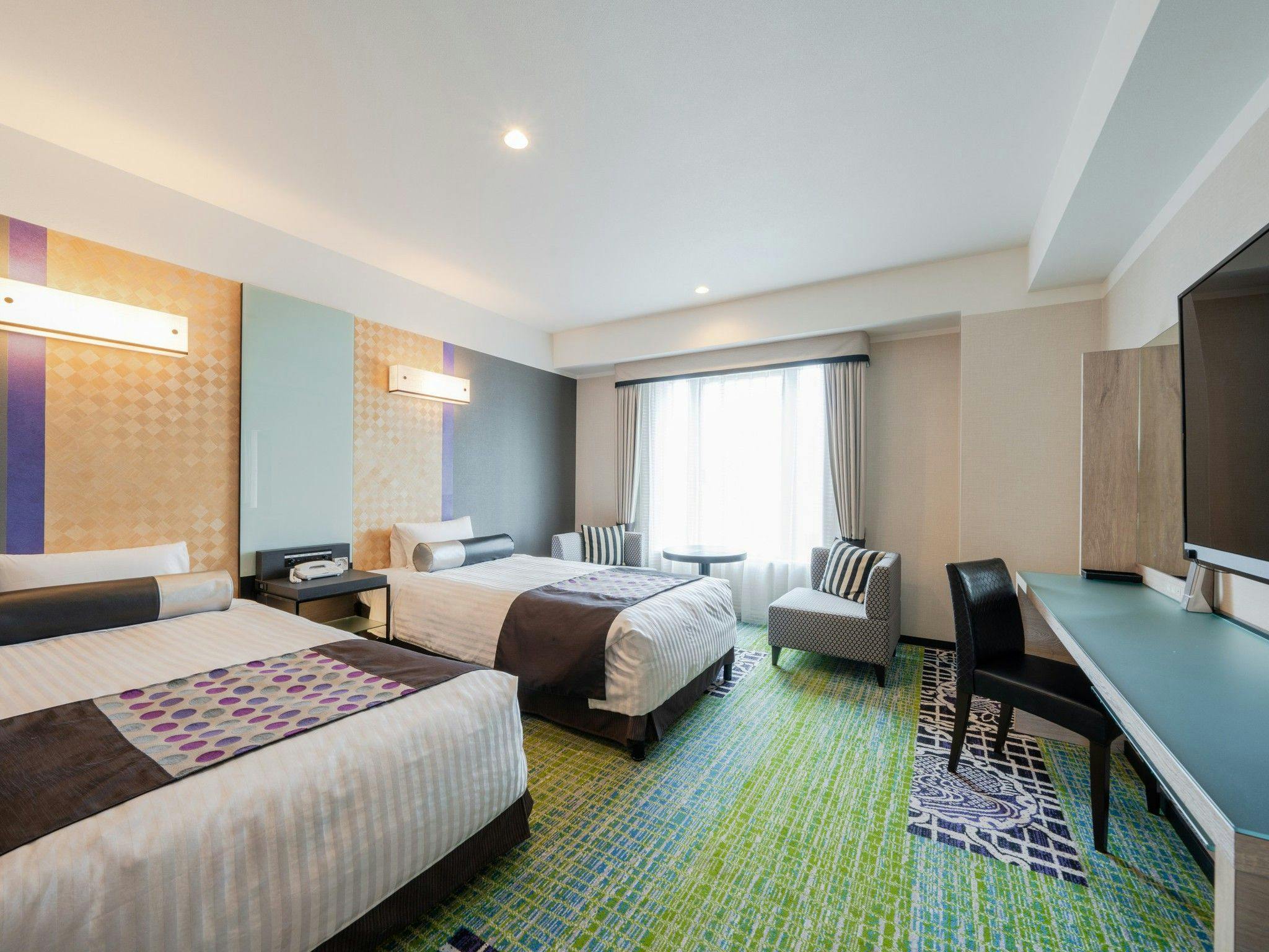［プレミアム］コーナーツイン