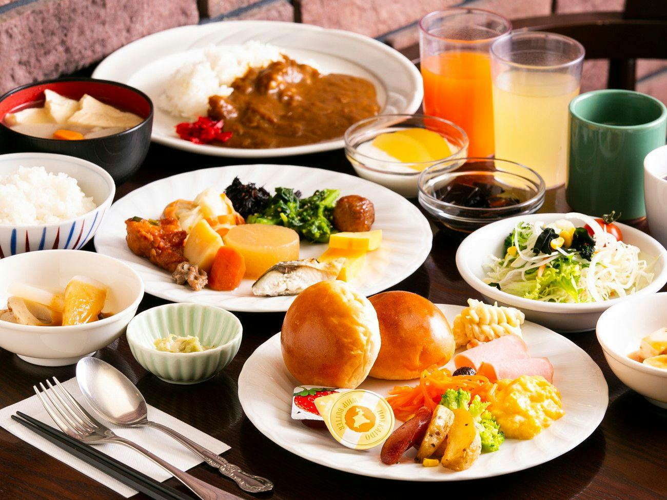 【朝食付き】青森駅東口から徒歩5分　ベイエリアも徒歩圏内