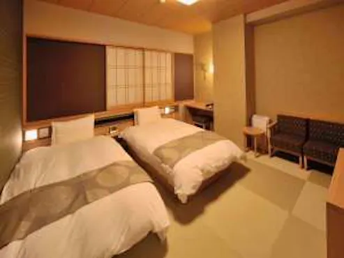 ไม่มีอ่างอาบน้ำฮิโนกิ มีห้องอาบน้ำฝักบัว