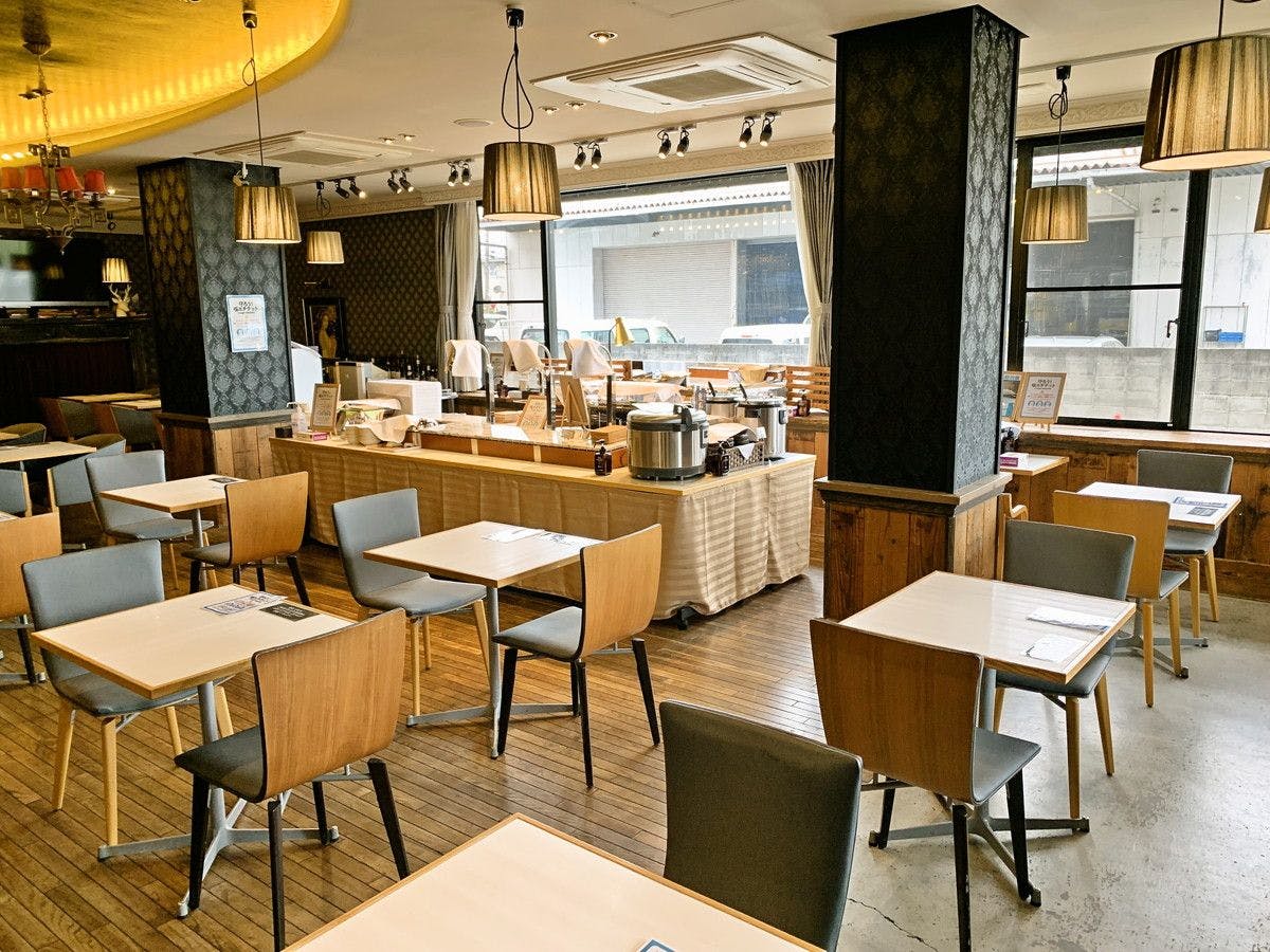 レストラン LEON