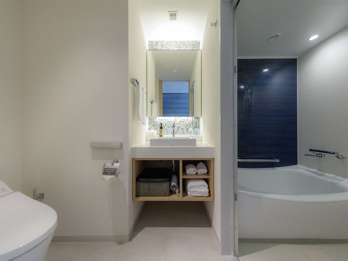 JR Kyushu Hotel Blossom Naha