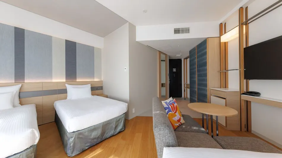 JR Kyushu Hotel Blossom Naha