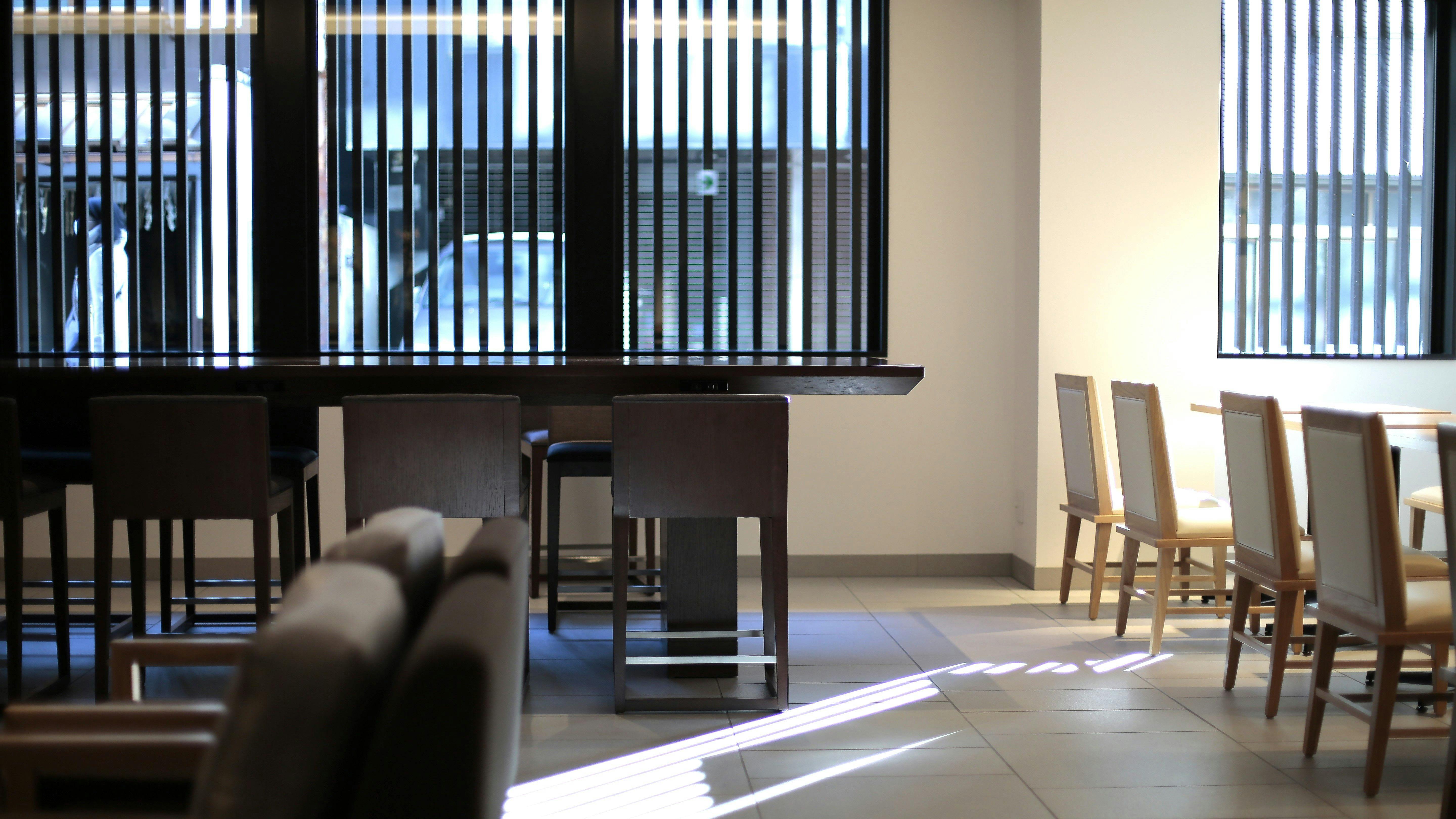 [Hotel 1st Floor | Intergate Lounge]