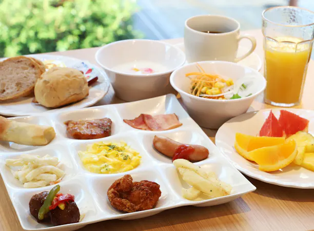 朝食バイキング(盛り付け例)