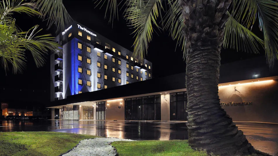 Venetian Hotel Shiroishi Zao