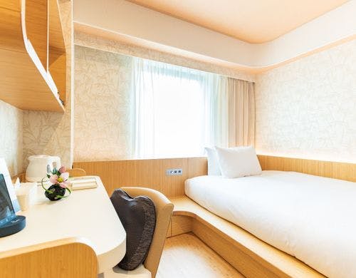 レディーススタンダード