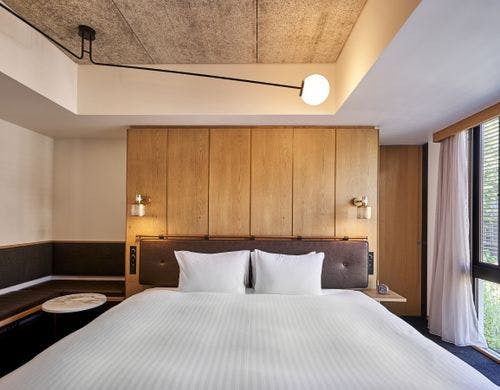 デラックスダブル