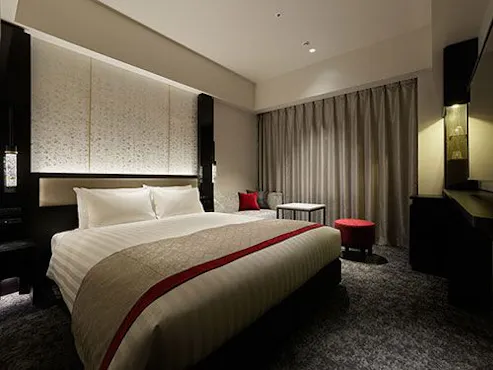 モデレートクイーン