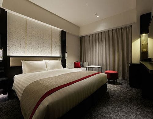 モデレートクイーン