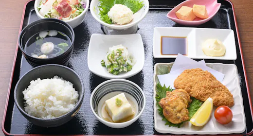 【夕食付き】関門の海が育む、ふぐの魅力を気軽に満喫