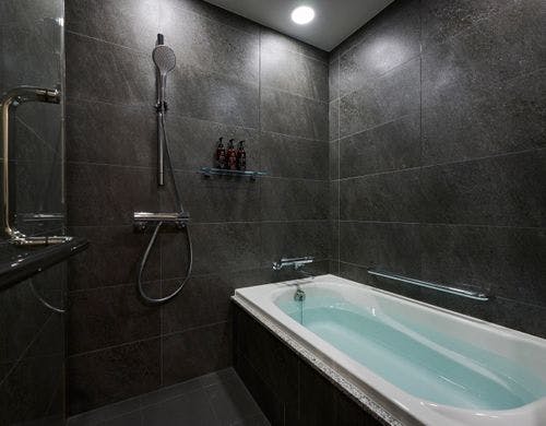 スタンダードツインバスルーム