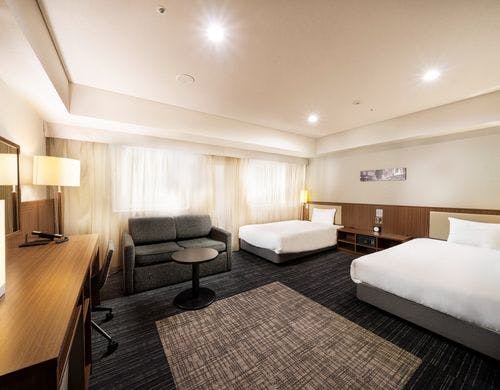 バスルーム／ユニバーサルルームのみ