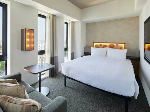 【มุมคู่】