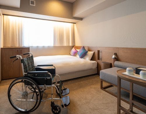 ユニバーサルダブル（禁煙・バスタブなし）