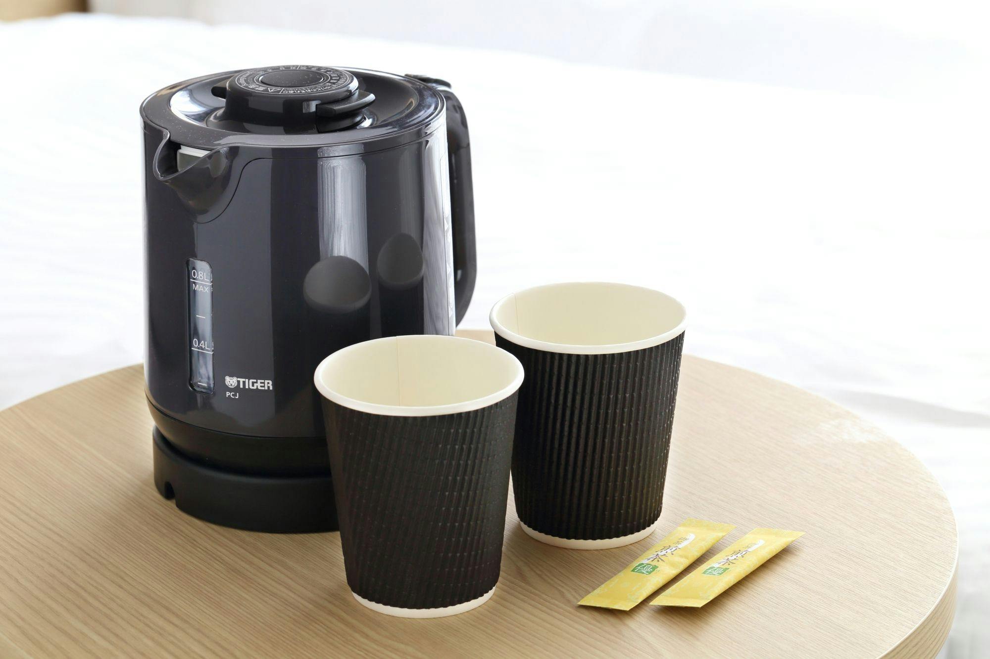 電気ポット＆お茶パック（全室）