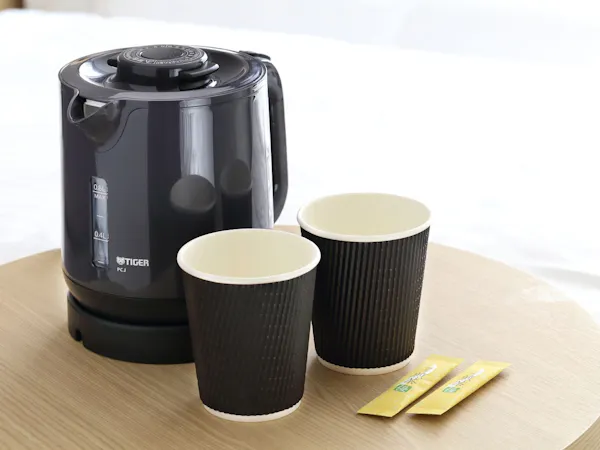 電気ポット&お茶パック(全室)