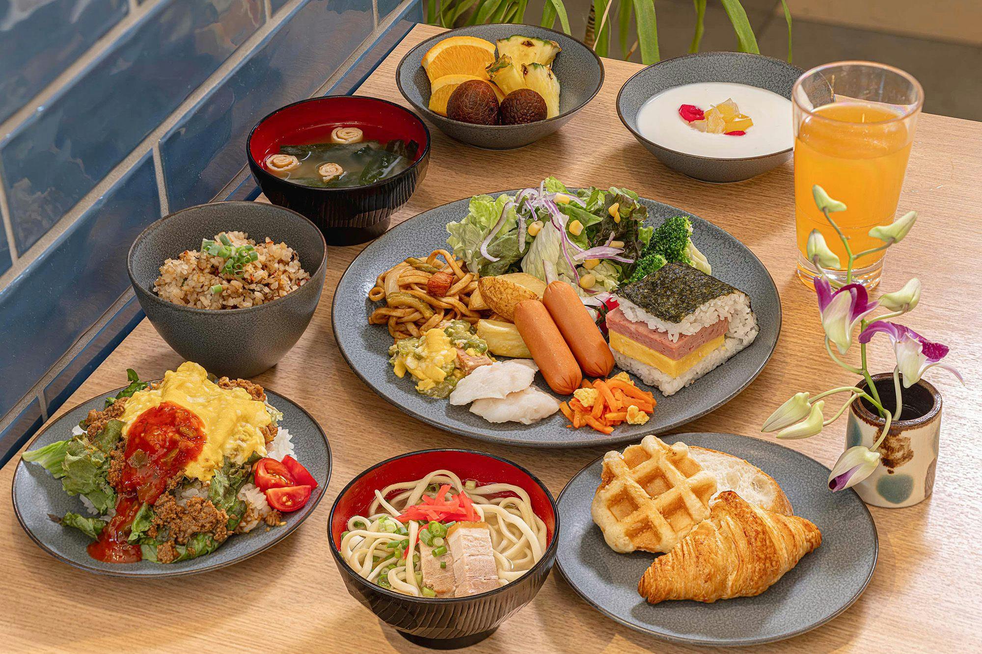 บุฟเฟต์อาหารเช้า｜รสชาติอันหลากหลายที่เป็นเอกลักษณ์ของเมืองร้อน