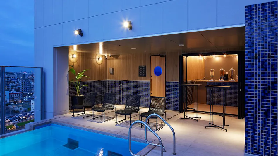 hotel androoms Naha Port
