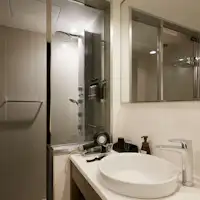 <ห้องน้ำ>