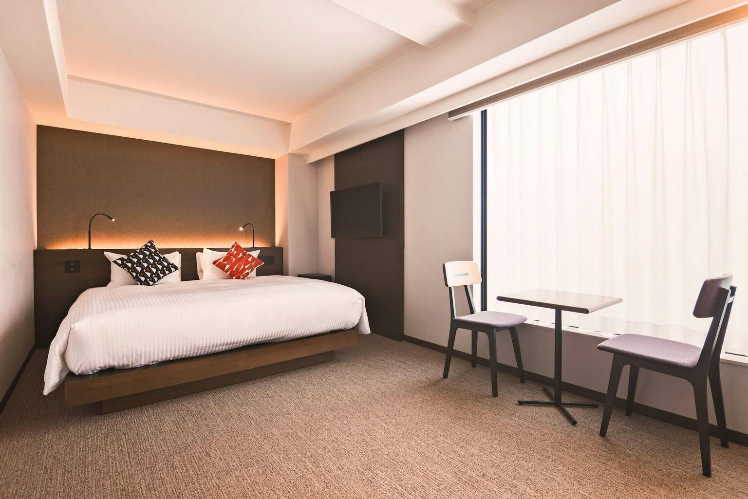 Studio 25 King (Bebas Rokok)