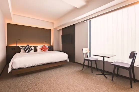 Studio 25 King (Bebas Rokok)