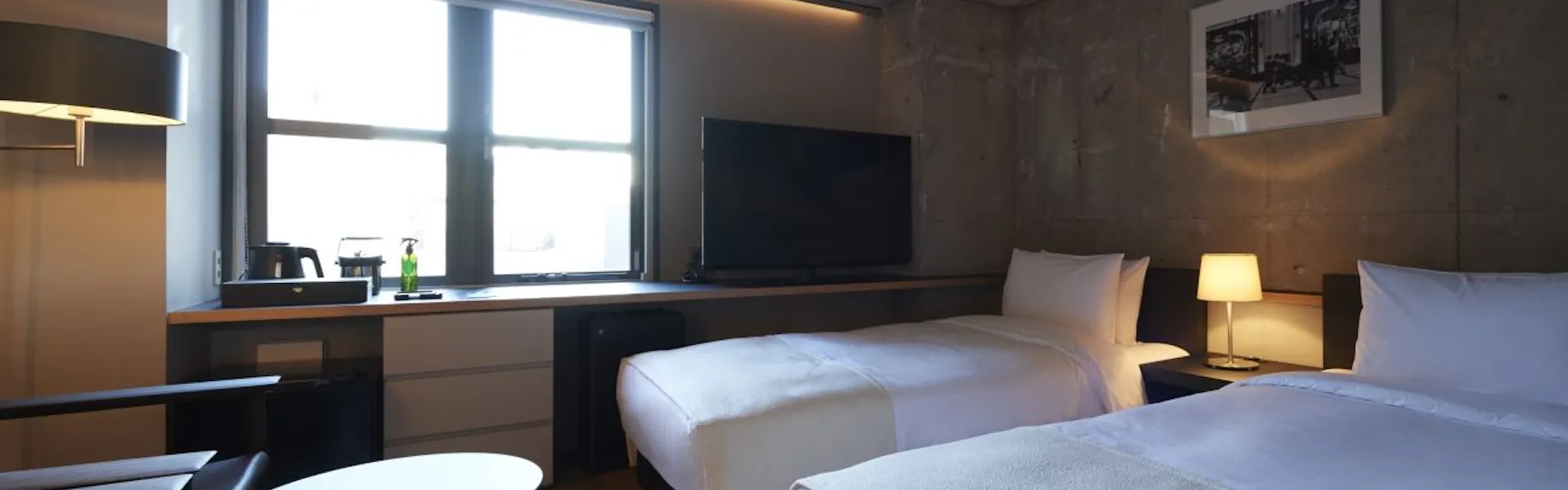TONES OSAKA