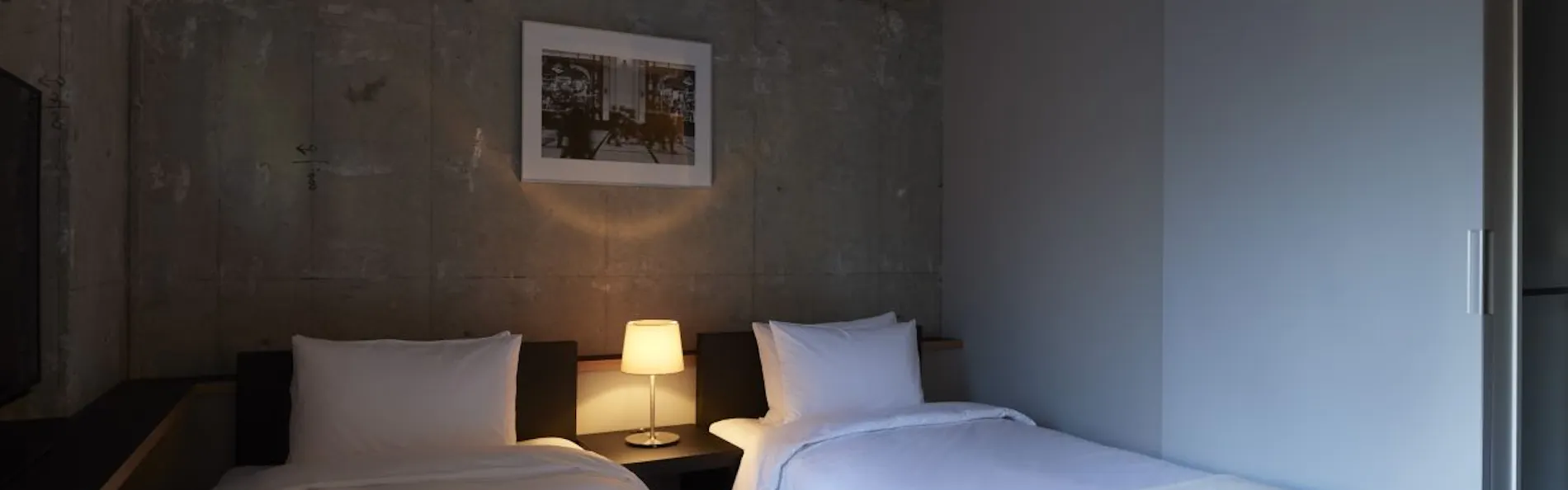 TONES OSAKA