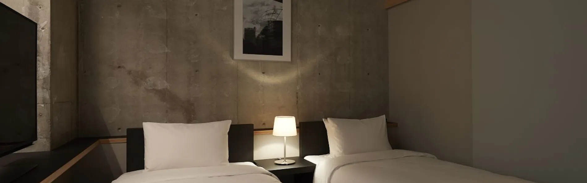 TONES OSAKA