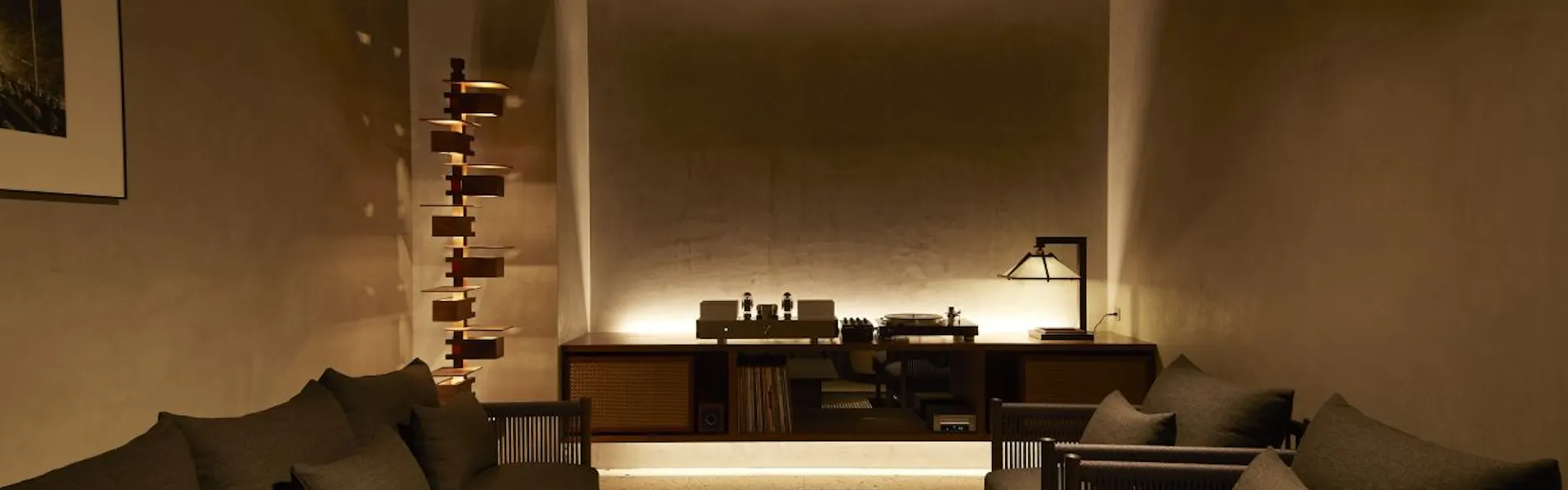 TONES OSAKA
