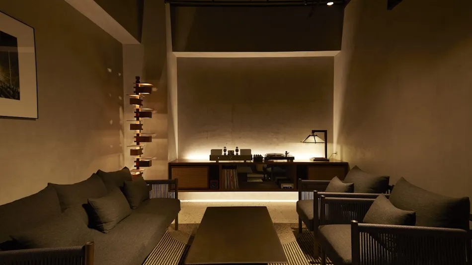 TONES OSAKA