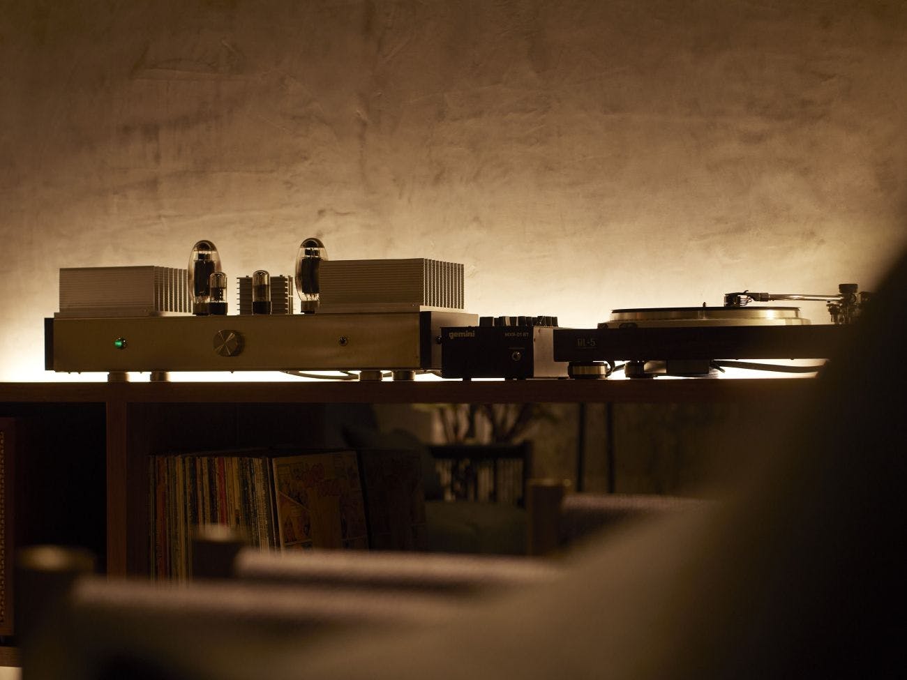TONES OSAKA