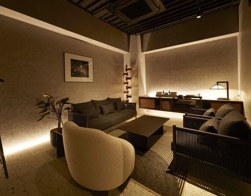 ラウンジ【個室サロン】