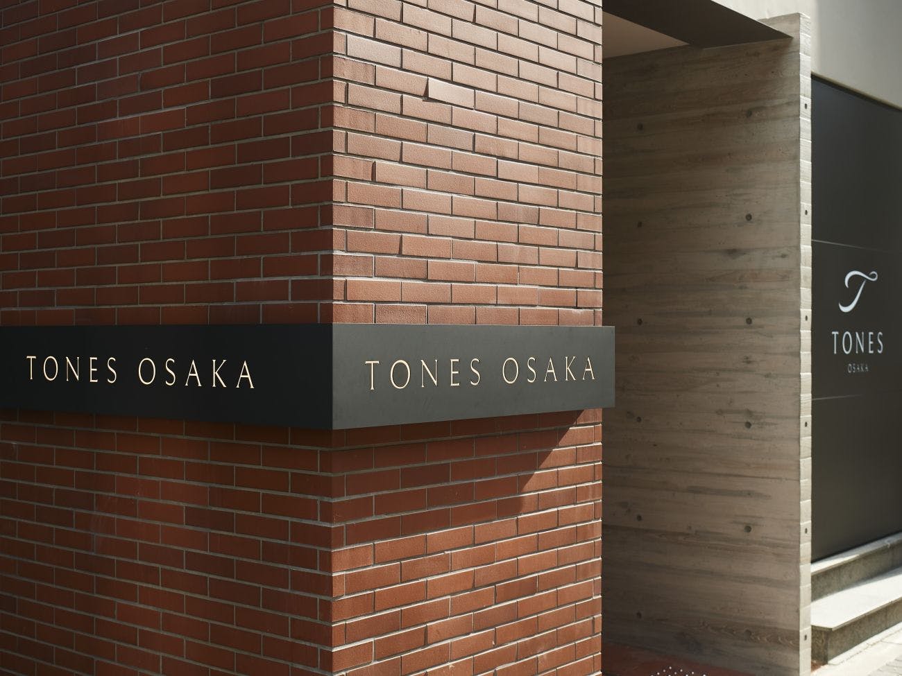 TONES OSAKA