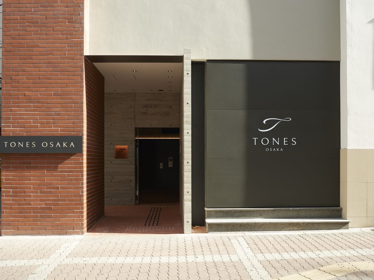 TONES OSAKA