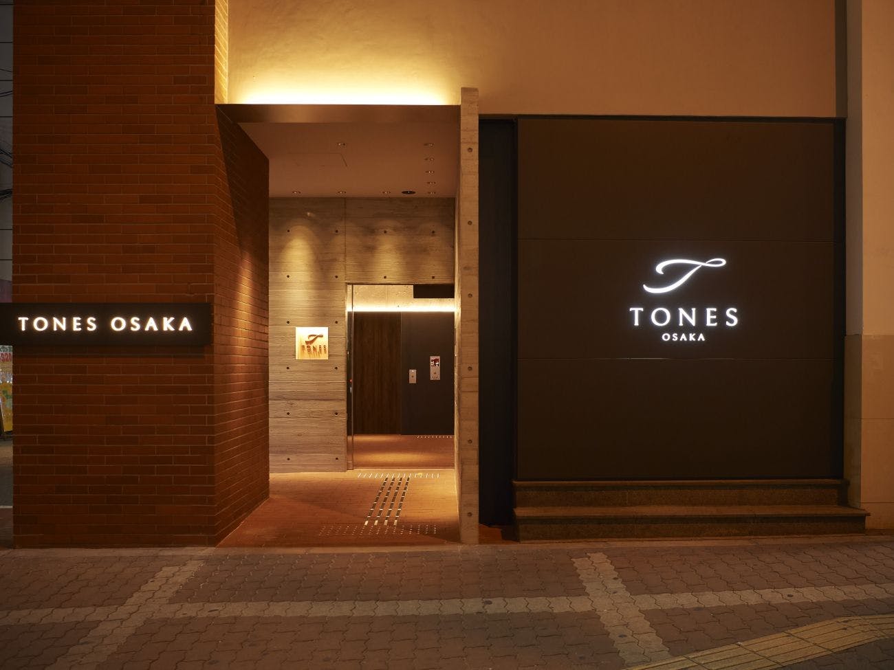 TONES OSAKA