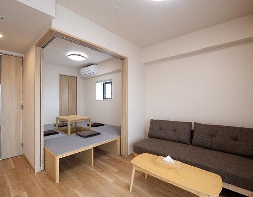 アイリス A_部屋