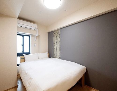 アイリス C_部屋