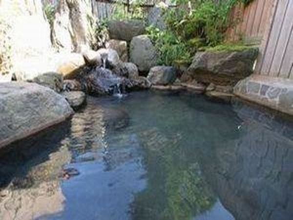 อ่างอาบน้ำกลางแจ้งส่วนตัว - Tsuki