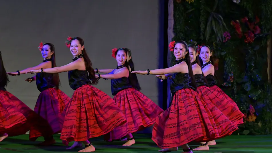 Spa Resort Hawaiians Will Port