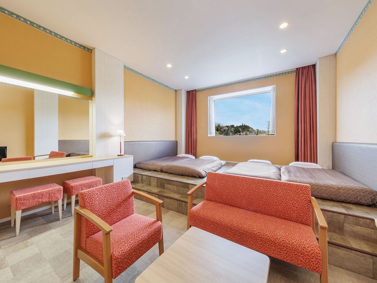 Spa Resort Hawaiians Will Port