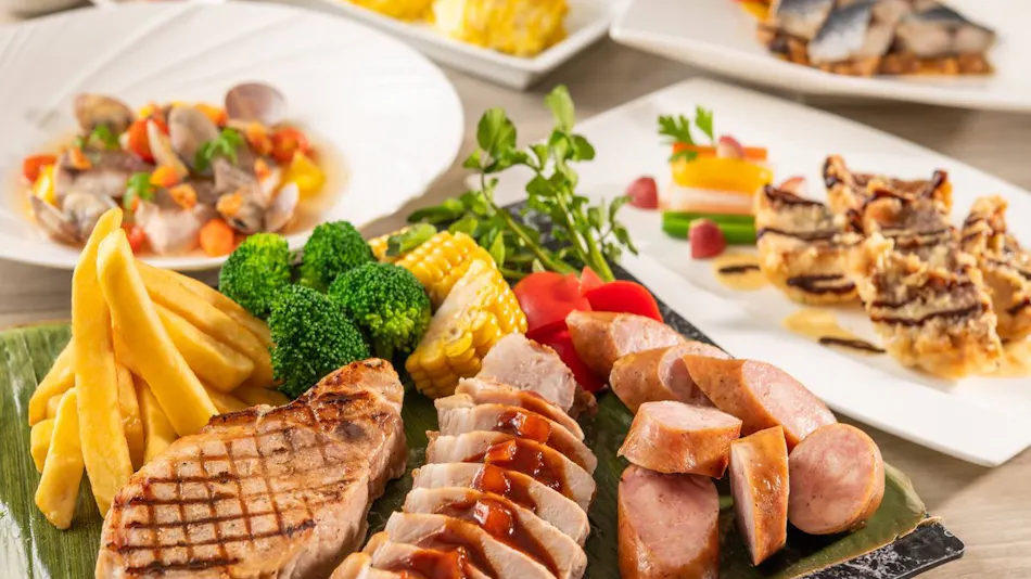 Spa Resort Hawaiians Will Port