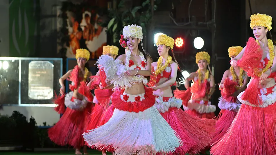 Spa Resort Hawaiians Will Port