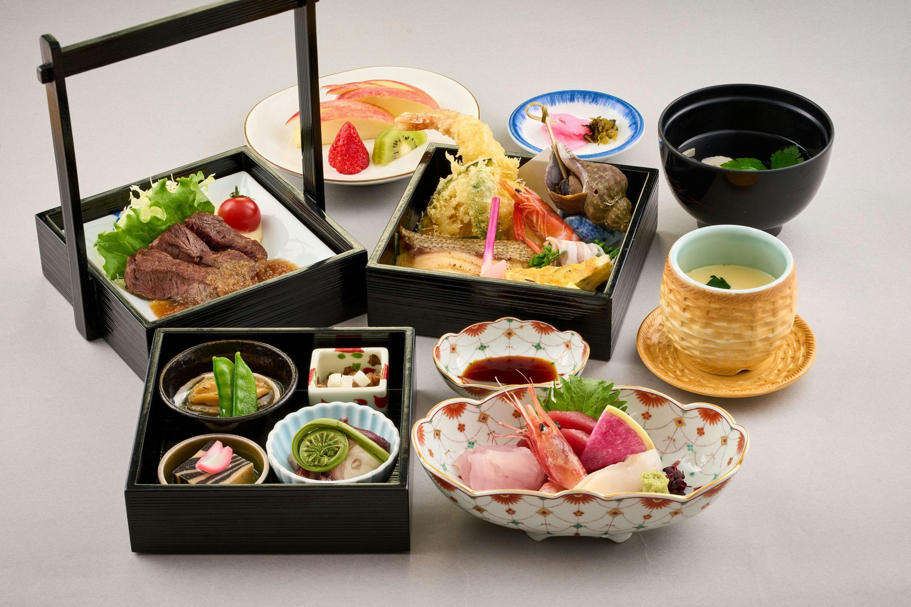 เบนโตะพิเศษ (ภาพ)