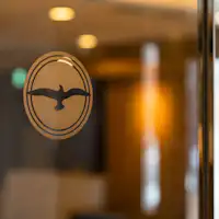 เครื่องหมายรูปนกนางนวล