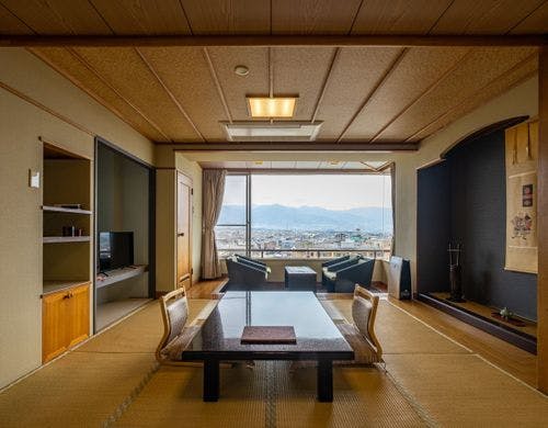 【本館】和室10畳+広縁（一例）