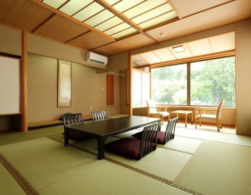 【和室10畳】筑波山ビューのお部屋
