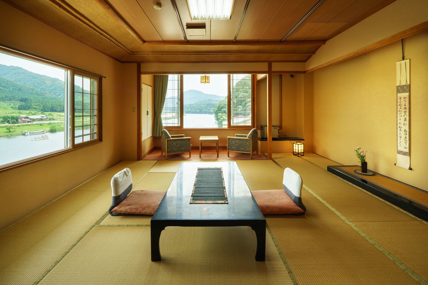 ห้องพักมุม 14 เสื่อทาทามิ